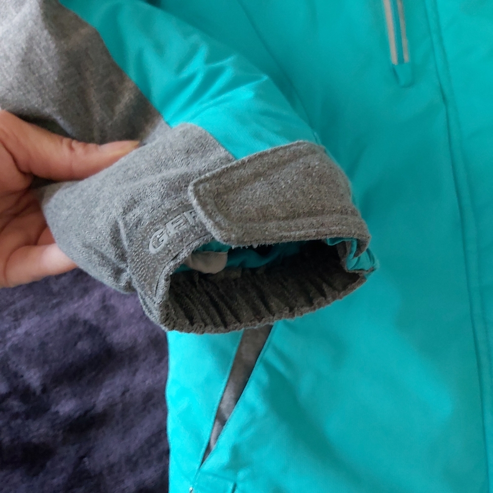 Weatherproof 2 in 1 Jacket - Picture 8 of 10